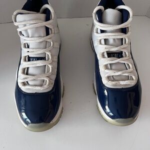 Air Jordan Retro 11 Boys 7Y
